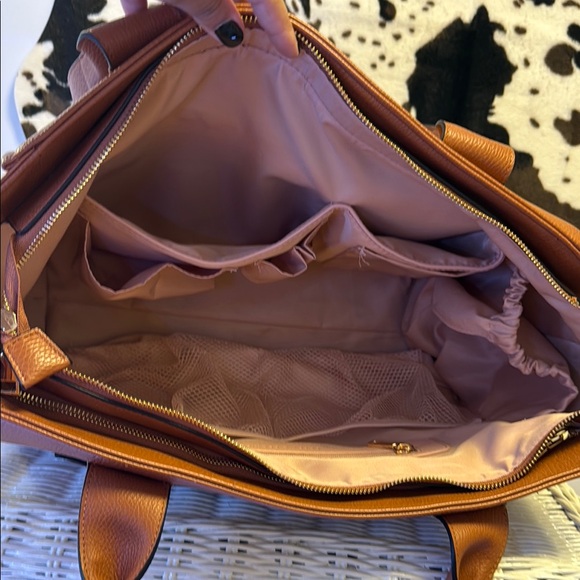 Poppy & Peonies Multitasker Tote Bag in Cognac - Picture 5 of 7